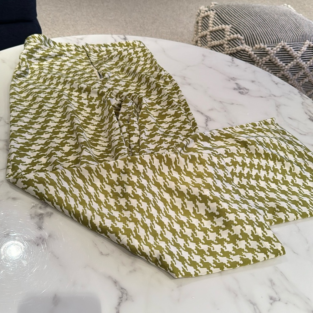 Green patterned pants
